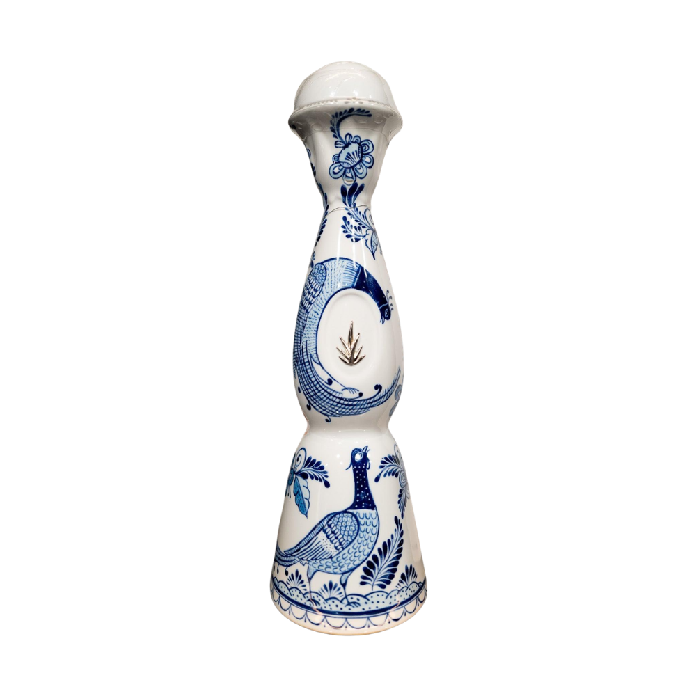 Clase Azul Master Artisans × Ángel Santos, carafe en céramique de Tonalá aux faisans et fleurs – bouteille Clase Azul